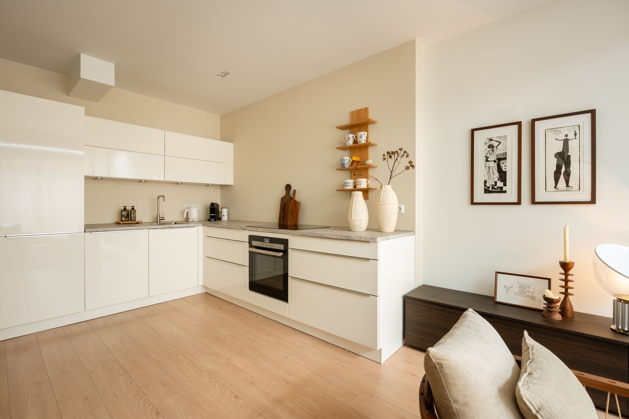 Photo 18 of Helmholtzstraat 65-H