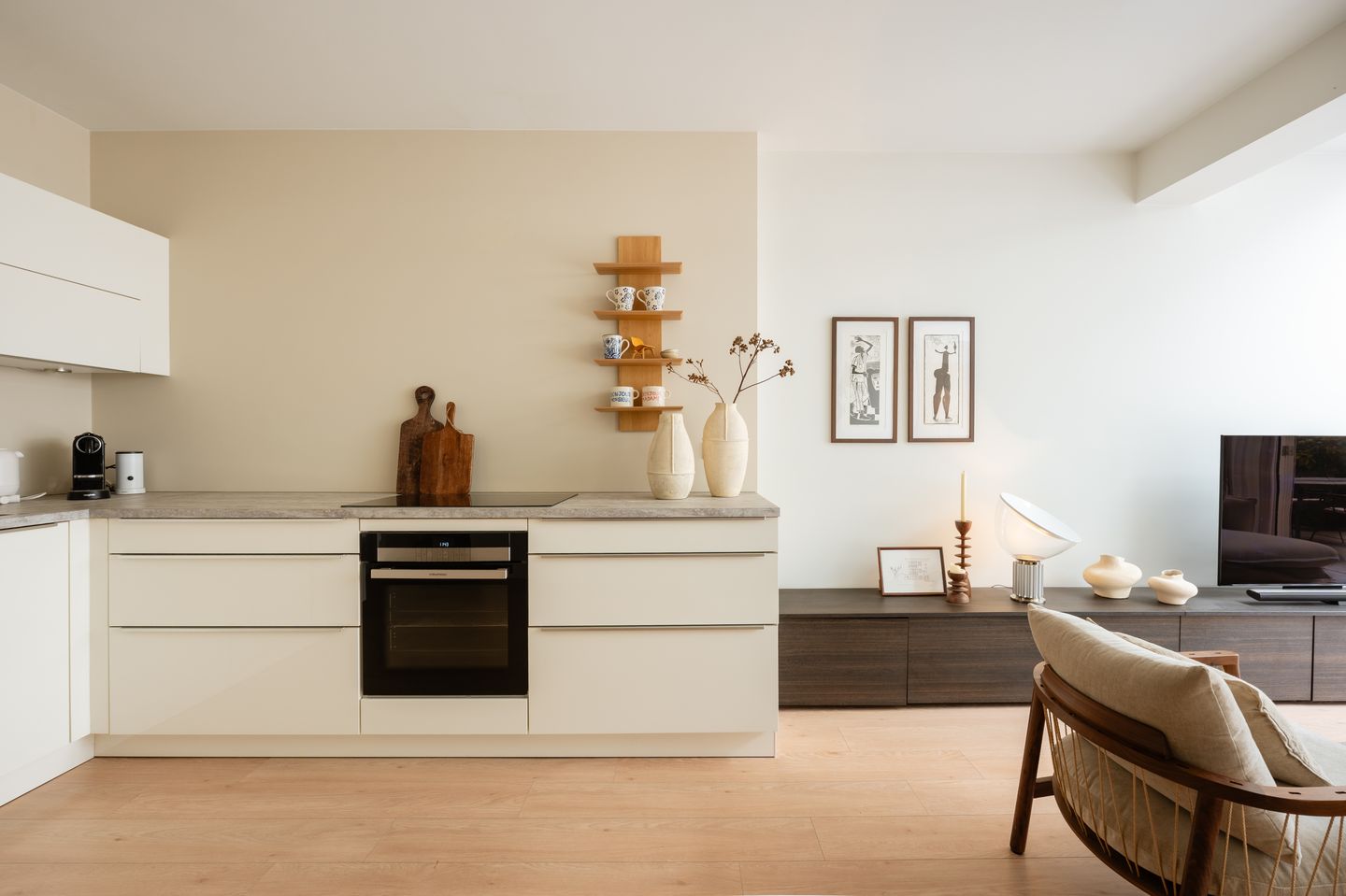 Photo 20 of Helmholtzstraat 65-H