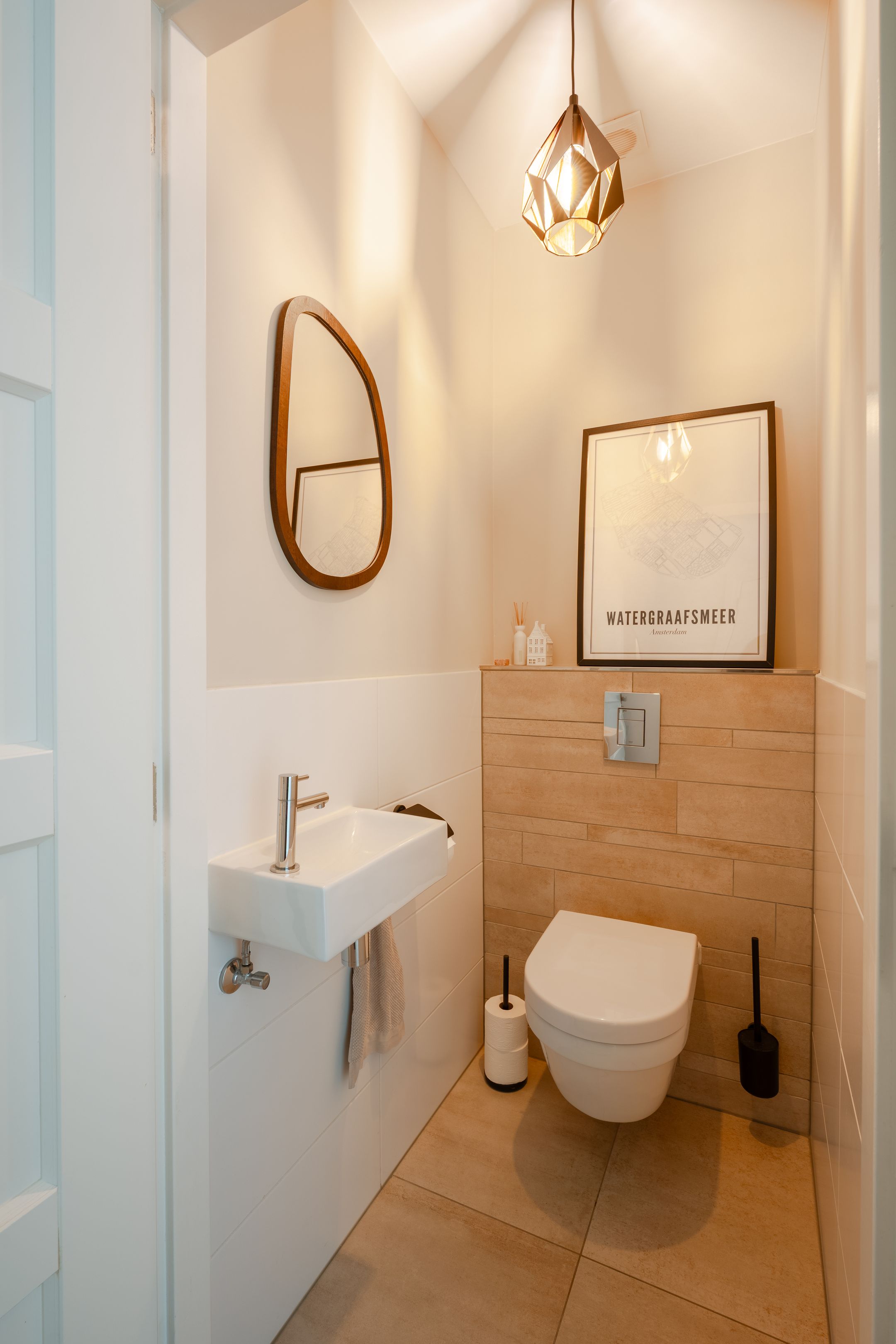 Photo 30 of Helmholtzstraat 65-H