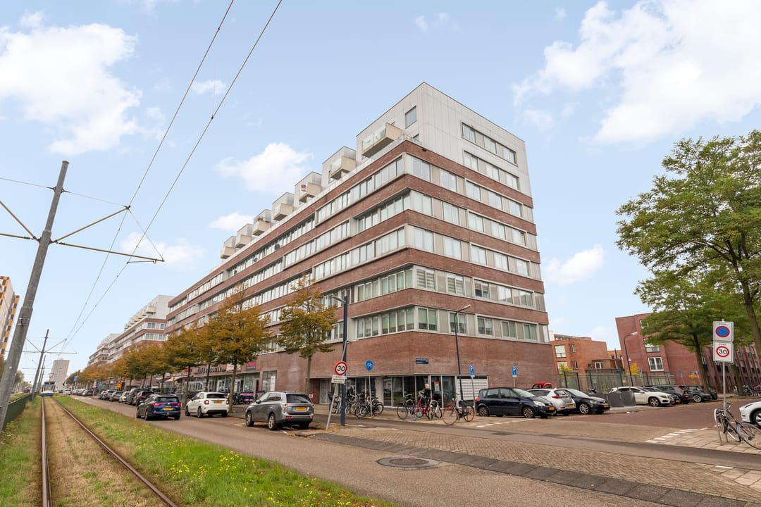 Foto 32 van Pieter Calandlaan 226-H