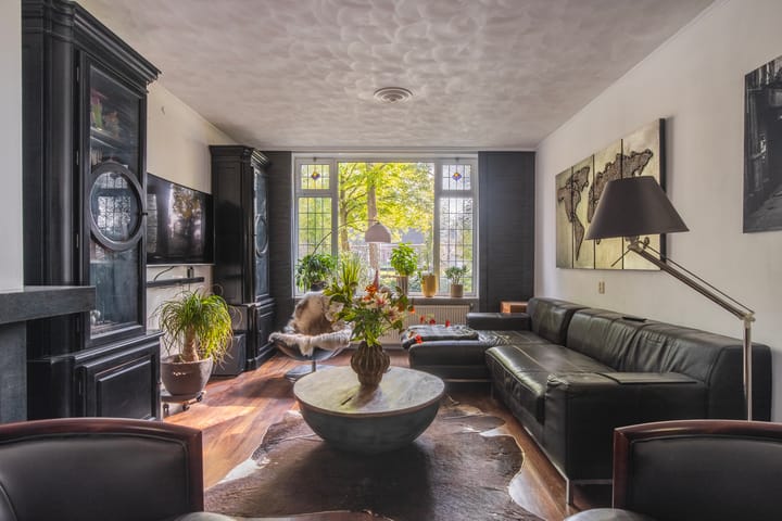 Foto 2 van Stationsplein 18