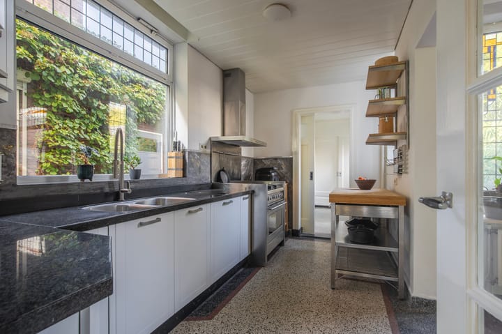 Foto 11 van Stationsplein 18