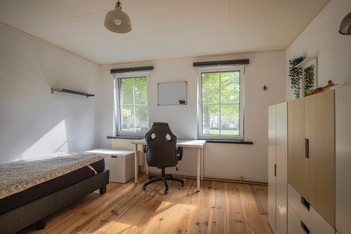 Foto 27 van Stationsplein 18