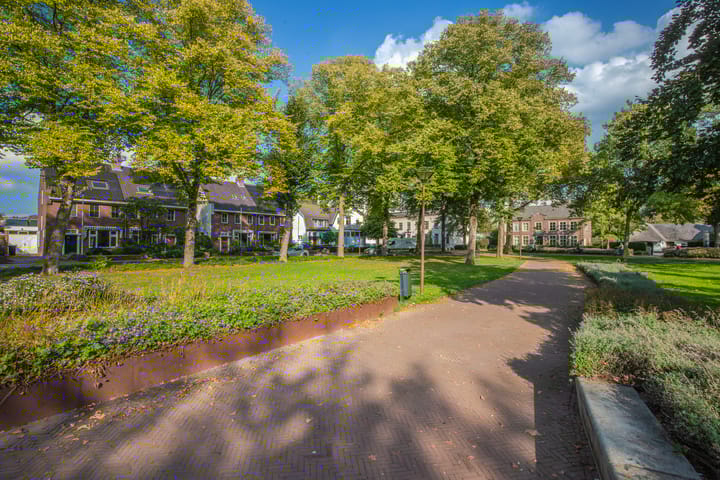 Foto 41 van Stationsplein 18