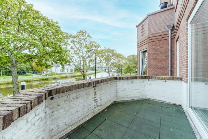 Foto 29 van Nassaukade 25