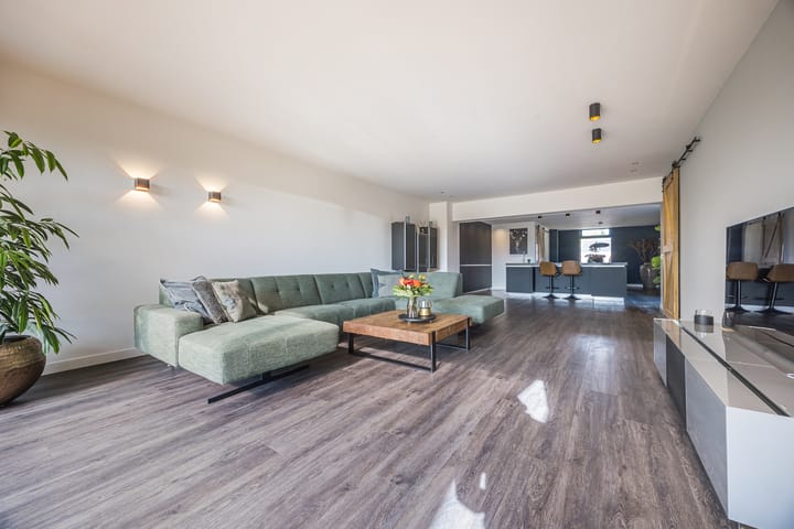 Photo 2 of Kapelaan Molstraat 26