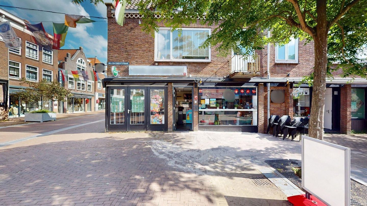 Bekijk foto 2 van Willem Eggertstraat 1