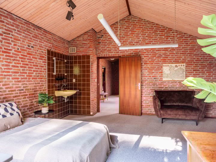 Photo 39 of Schumanlaan 15