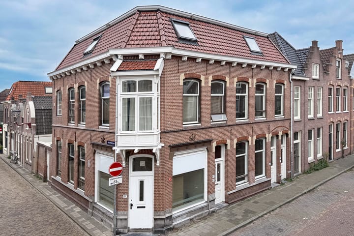 Foto 23 van Spoorstraat 67-B