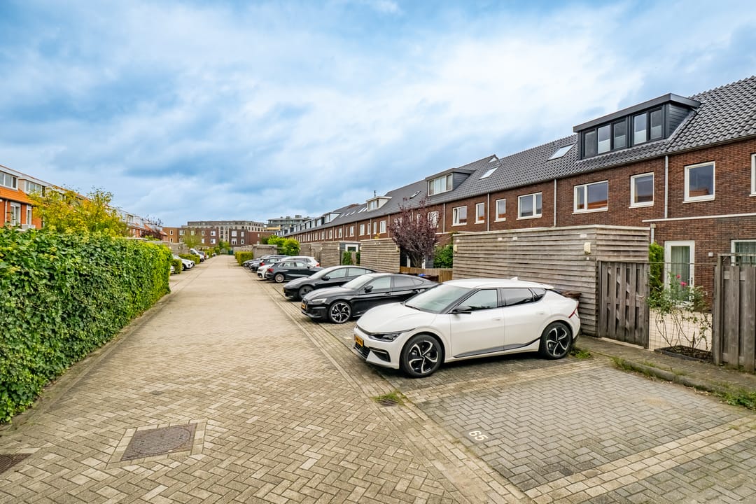 Photo 32 of Prof. Jan Bronnerlaan 203