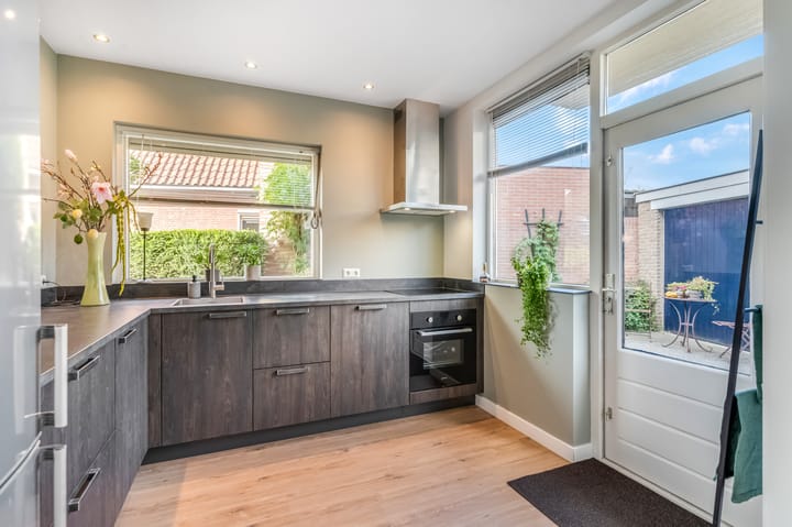 Foto 4 van Prins Hendrikweg 13-A