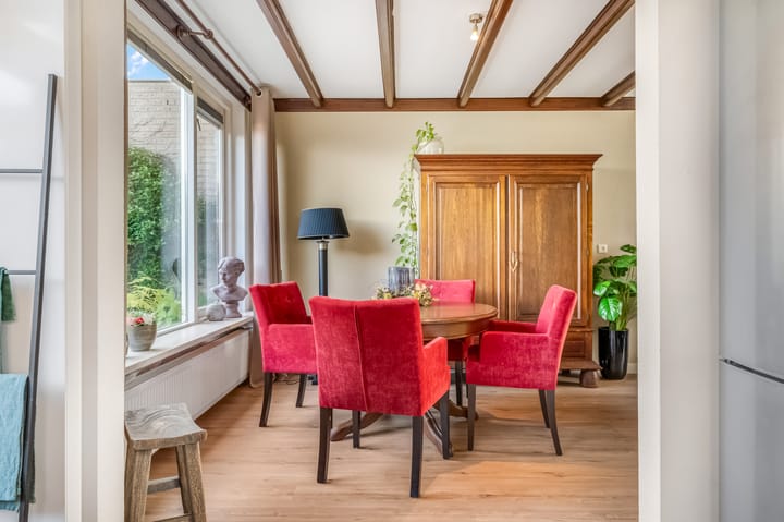 Photo 13 of Prins Hendrikweg 13-A