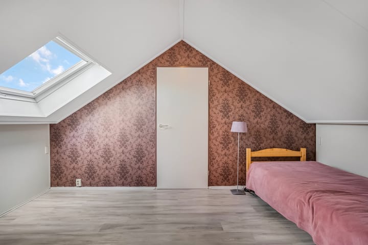 Photo 27 of Prins Hendrikweg 13-A