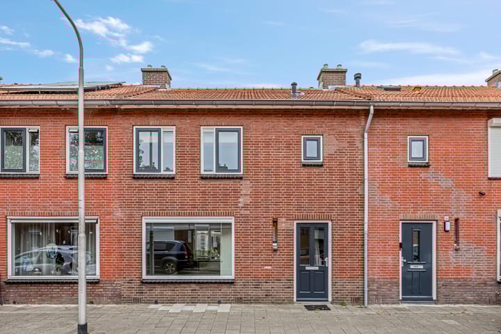 Weefmeesterstraat 32