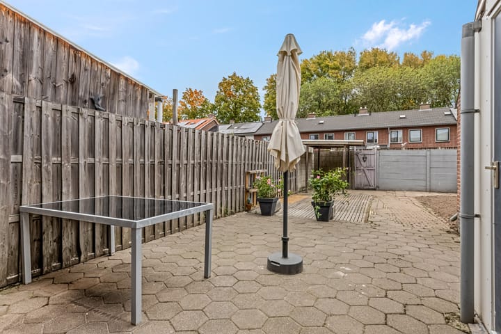 Foto 33 van Weefmeesterstraat 32