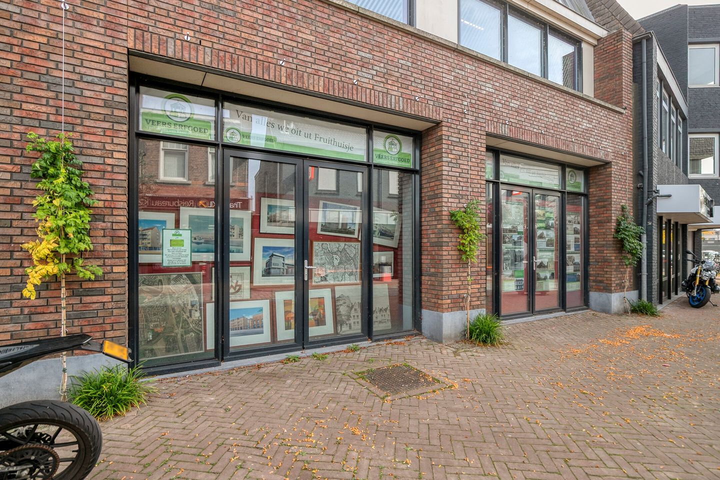 View photo 2 of Hoofdstraat 8