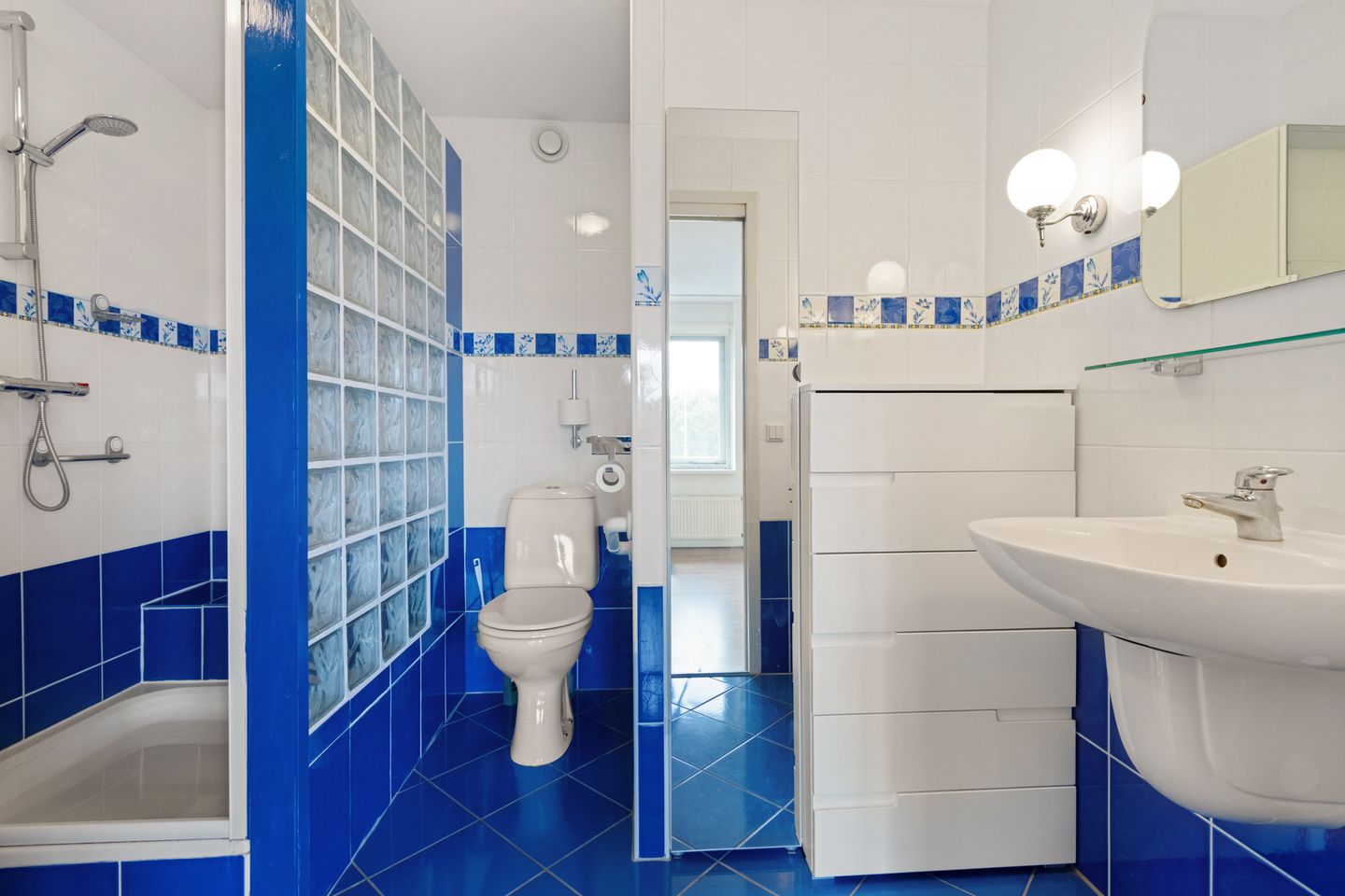 Foto 20 van Golflaan 16-32