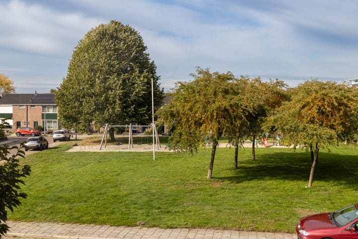 Photo 3 of J.J. van Deinselaan 19