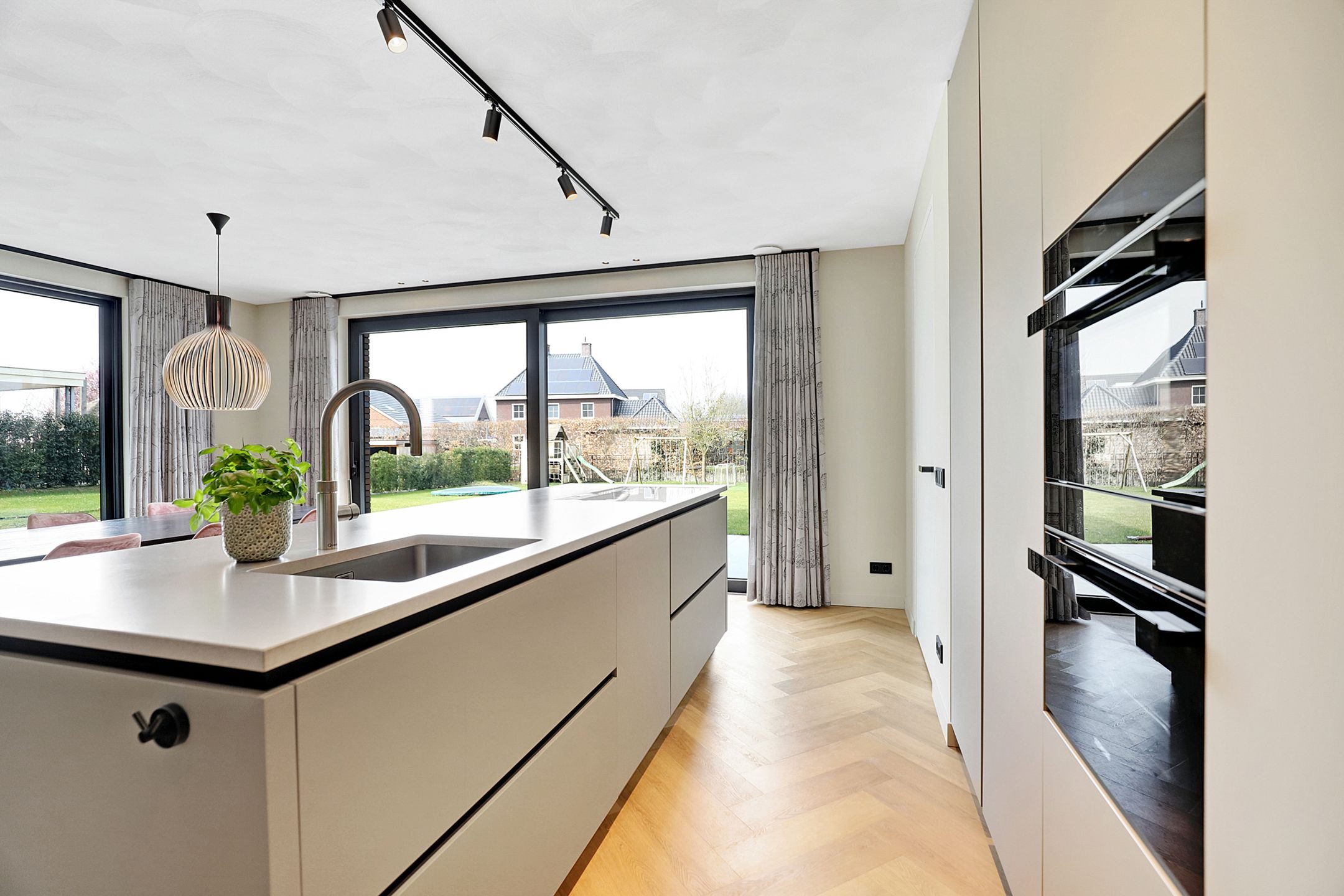 Photo 3 of Zandsteeg 7-B