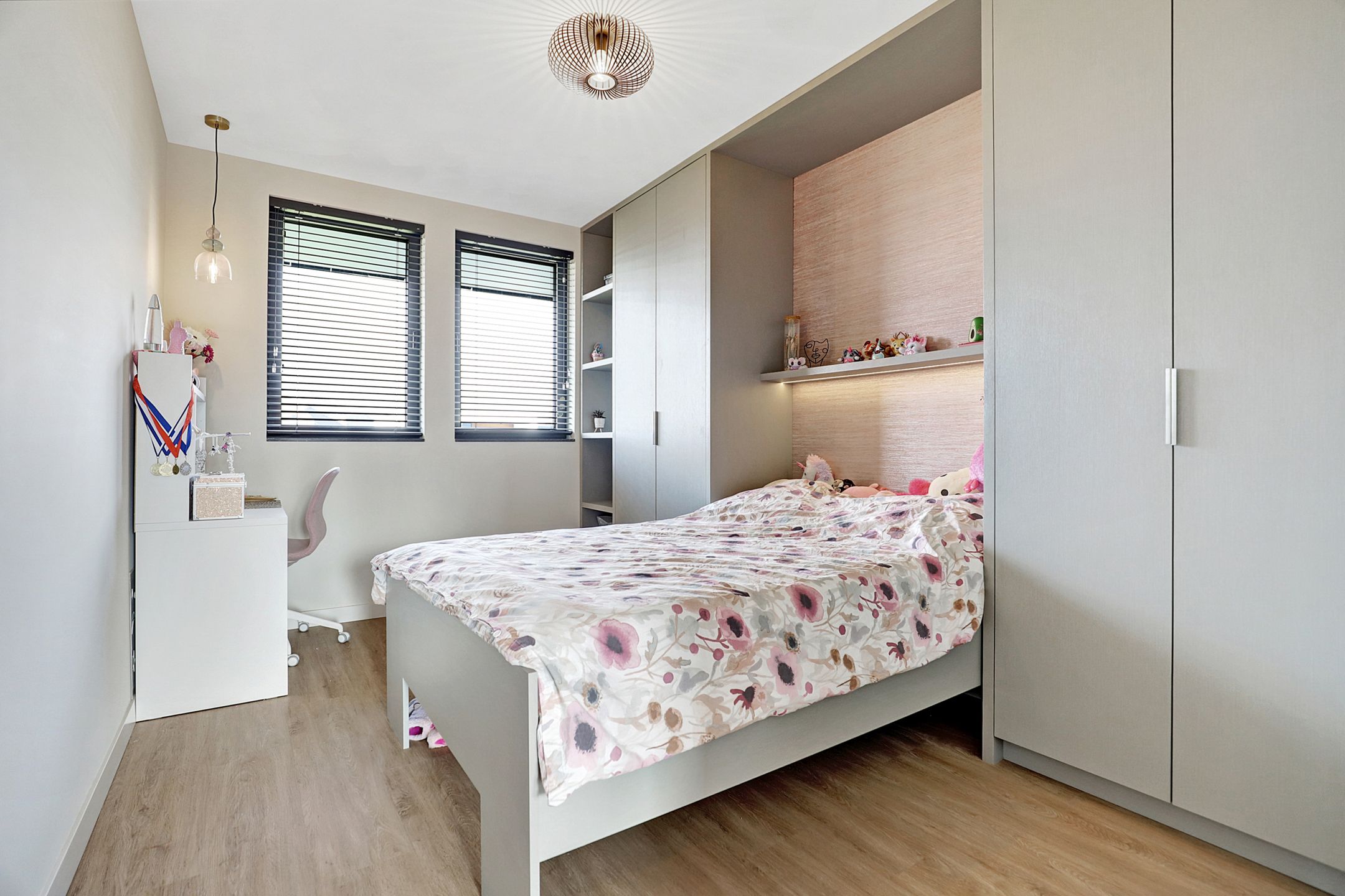 Photo 36 of Zandsteeg 7-B