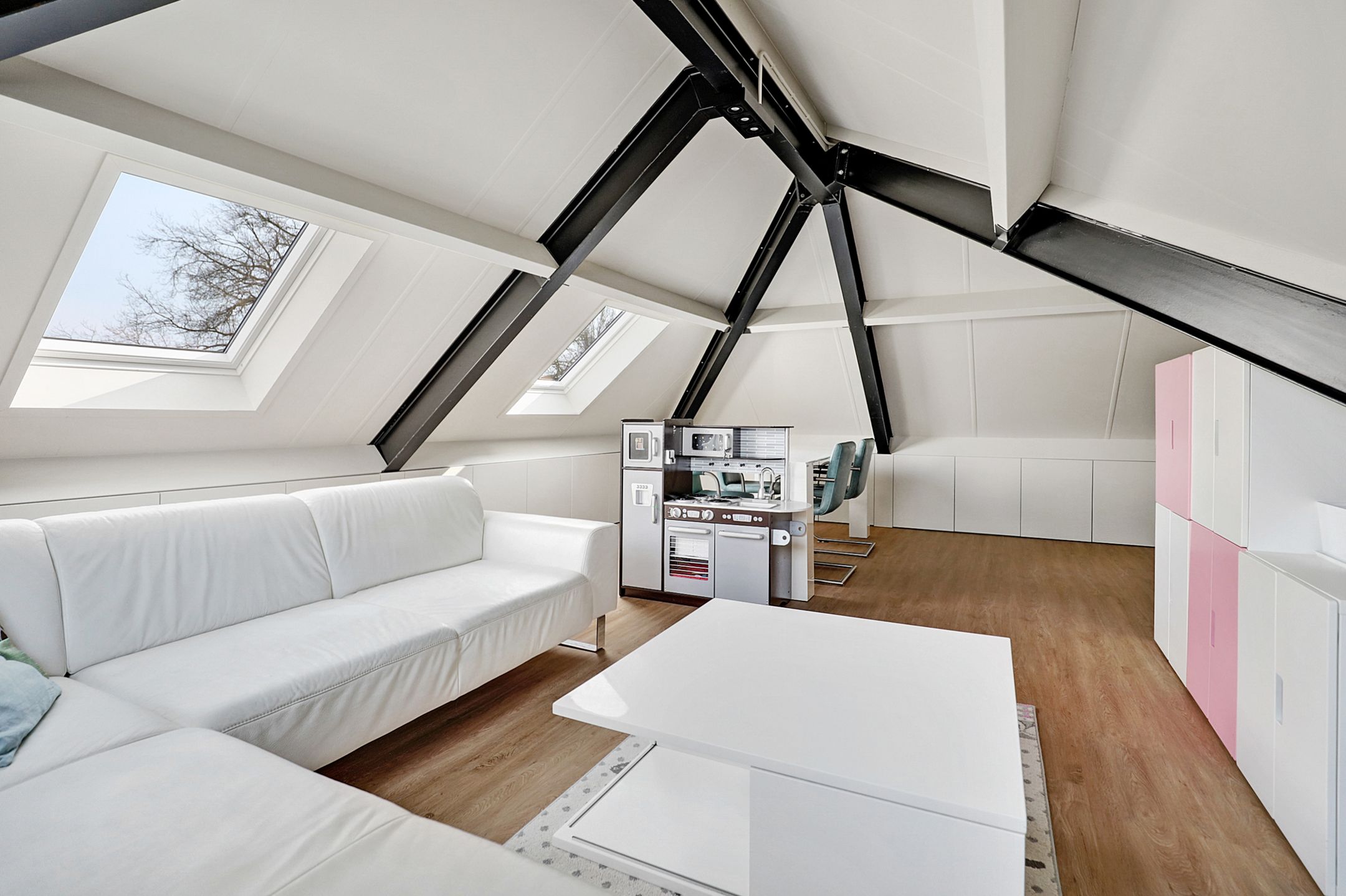 Photo 42 of Zandsteeg 7-B