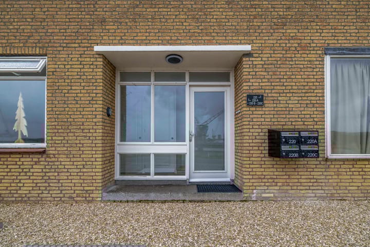 Foto 10 van IJsseldijk-Noord 220-C