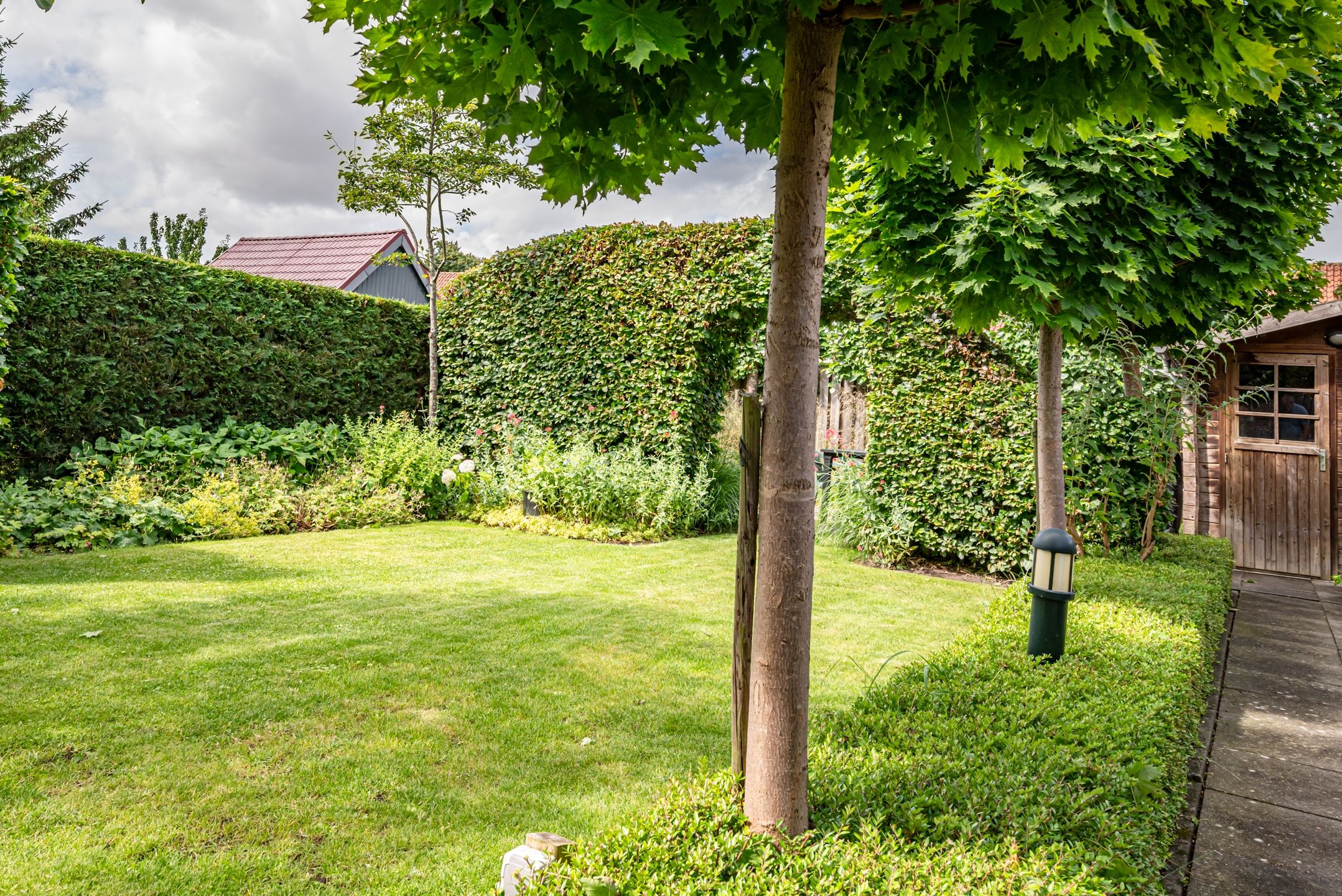 Photo 39 of Lindenlaan 35