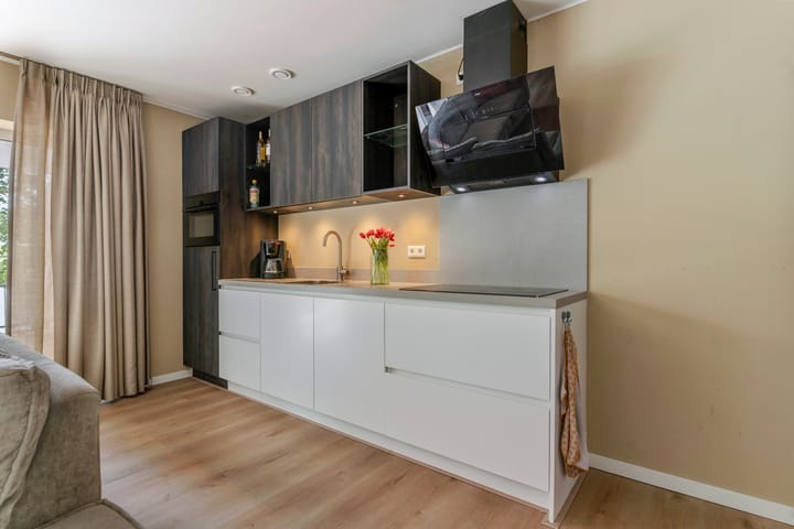 Photo 7 of Merwestraat 59