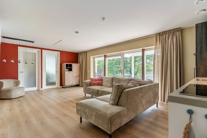 Photo 8 of Merwestraat 59