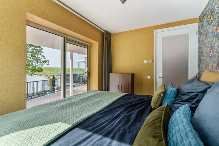 Photo 14 of Merwestraat 59