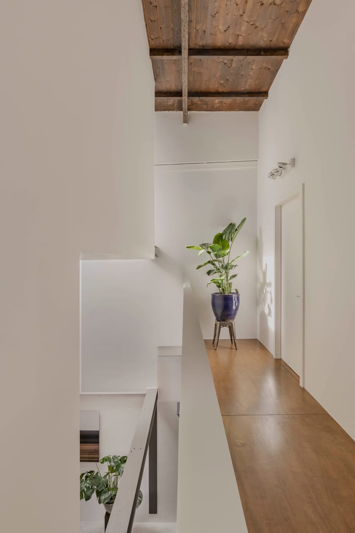 Photo 15 of Nieuwendammerkade 28-A12