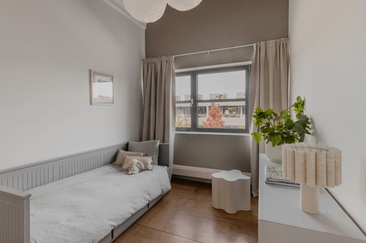 Photo 18 of Nieuwendammerkade 28-A12