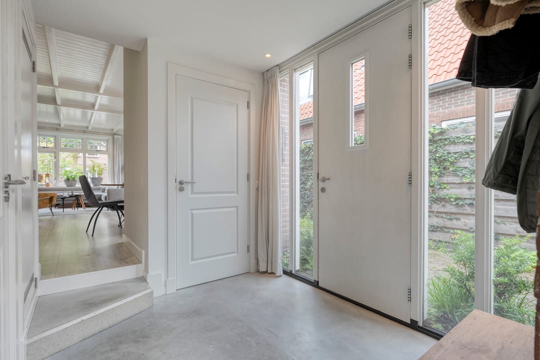 Foto 7 van Van Haeringenstraat 53