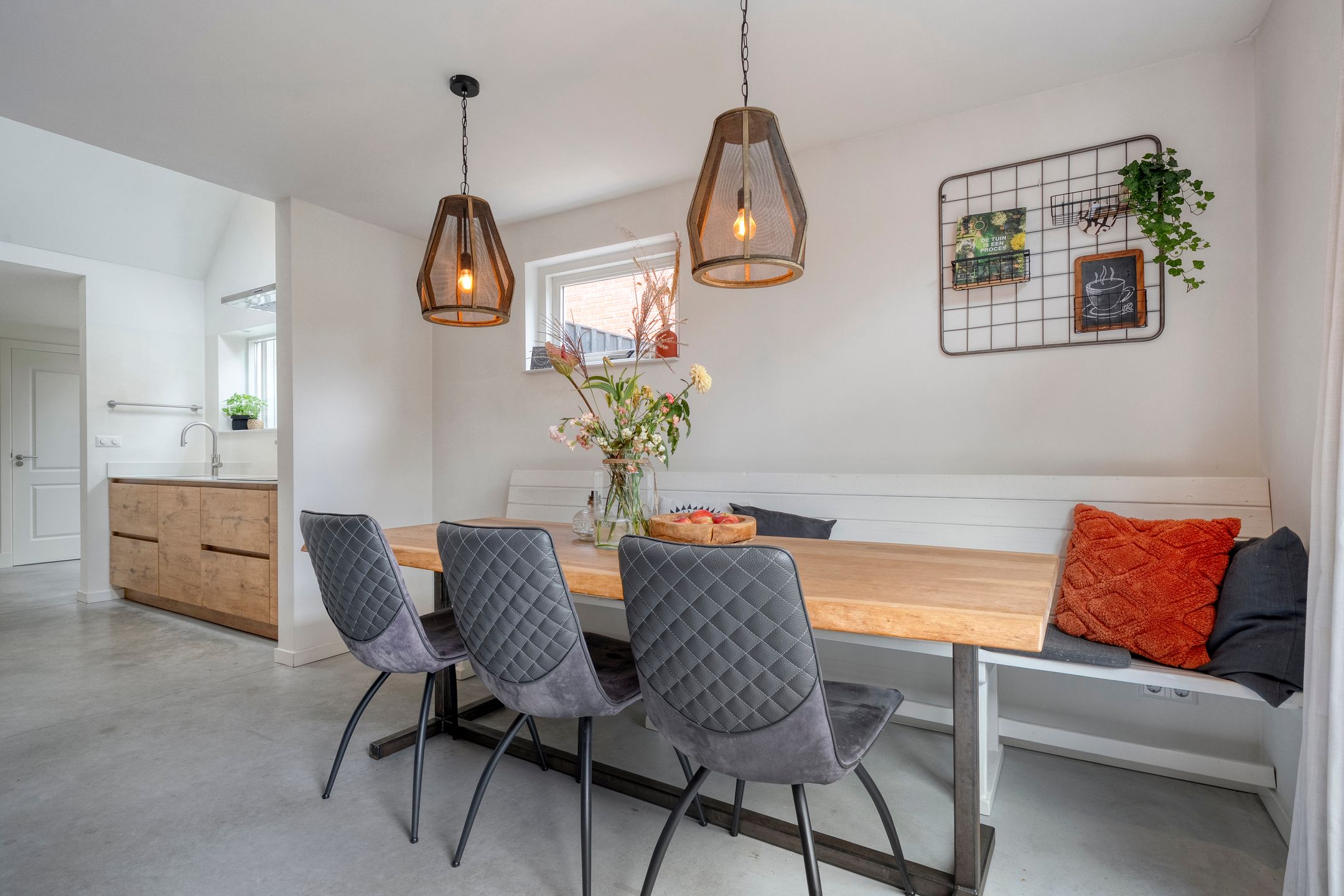 Foto 24 van Van Haeringenstraat 53