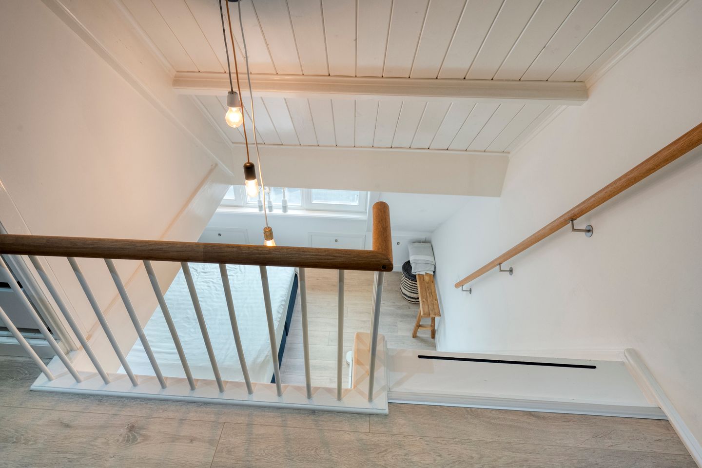 Foto 35 van Van Haeringenstraat 53