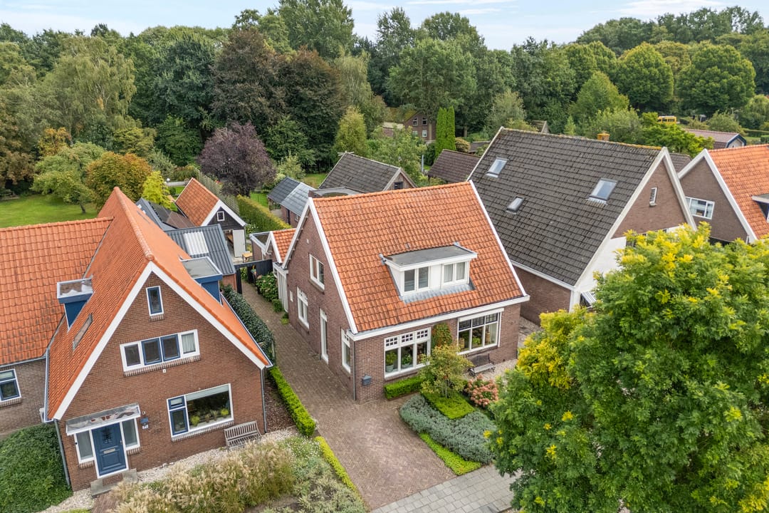 Foto 52 van Van Haeringenstraat 53