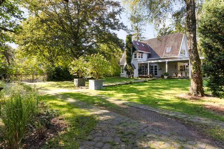 Foto 1 van Windhoek 3