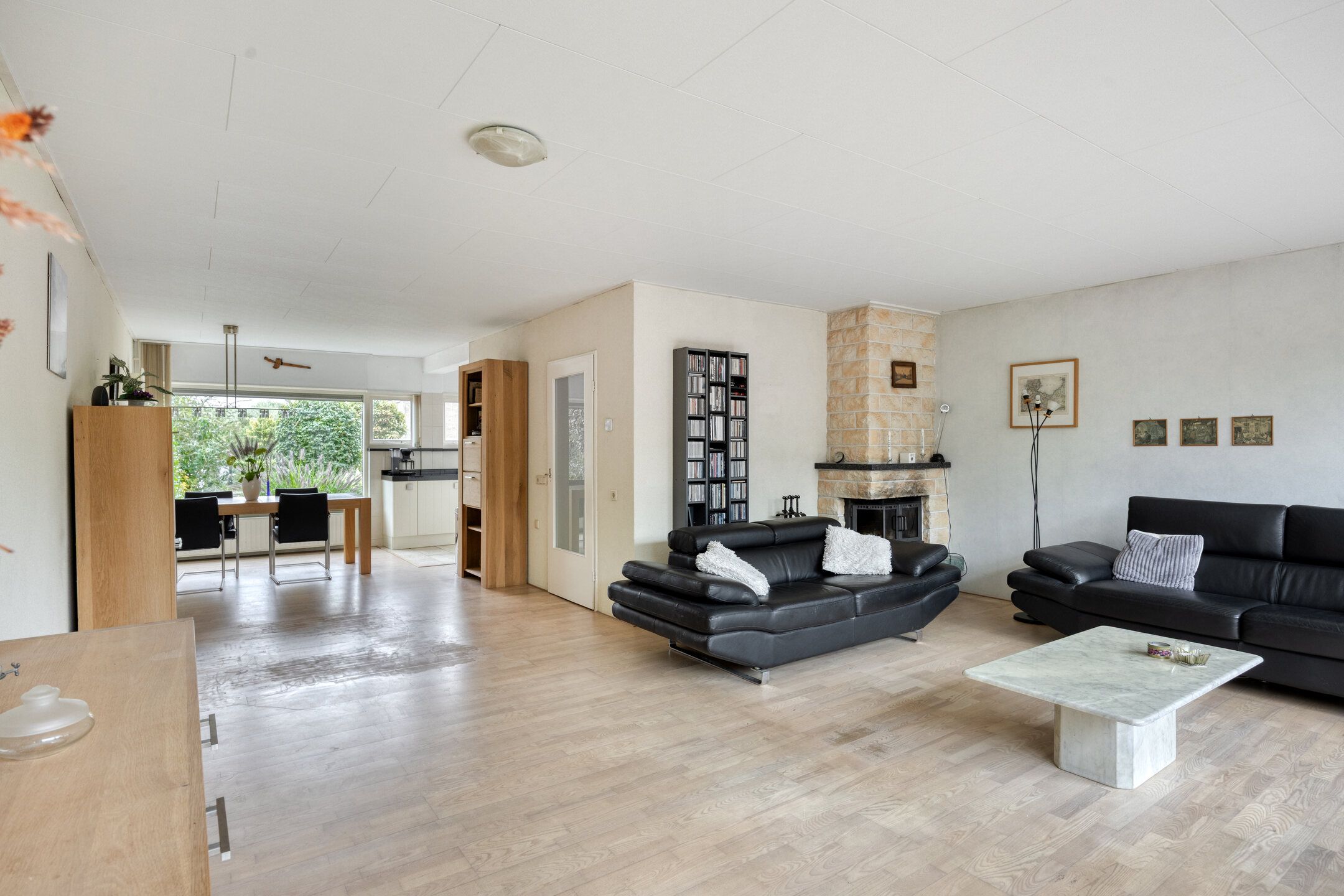 Foto 12 van Den Tollstraat 46