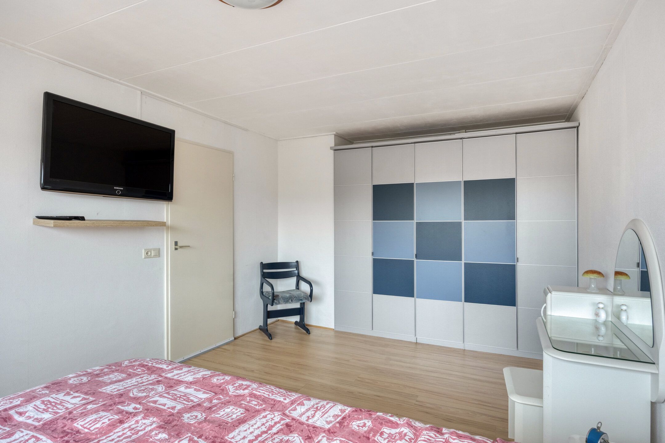 Foto 21 van Den Tollstraat 46