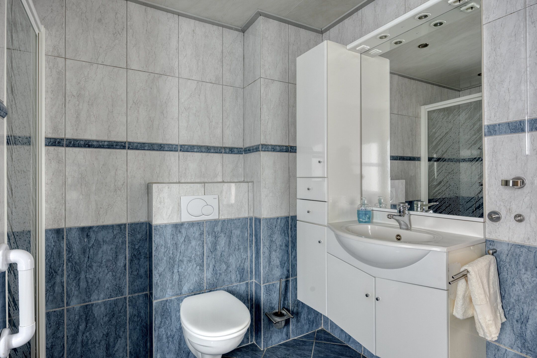 Foto 24 van Den Tollstraat 46