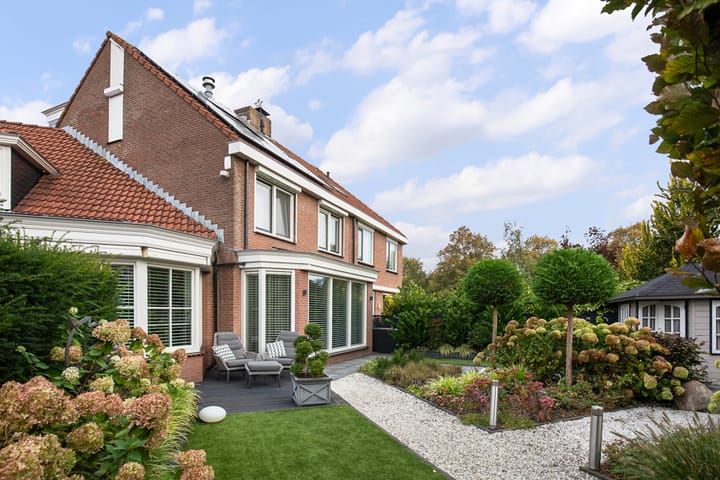 Foto 59 van Anton Deenplein 17