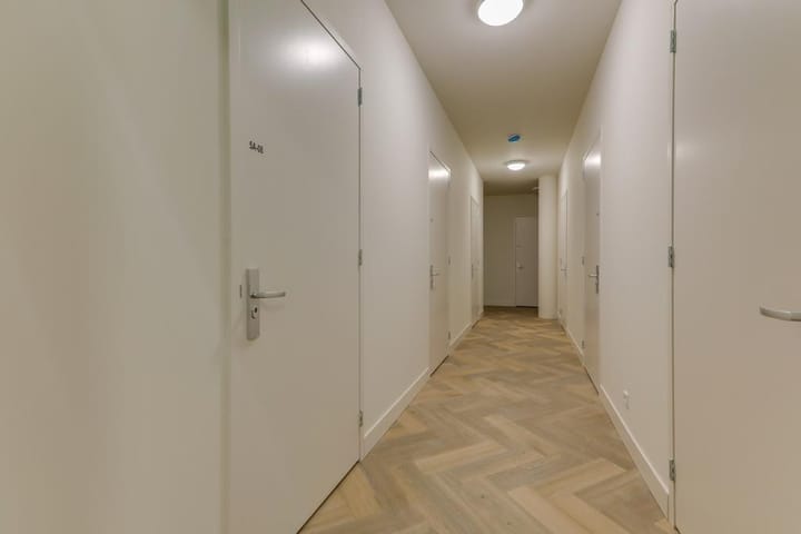 Foto 14 van Burgemeester van Nispenstraat 5-A04