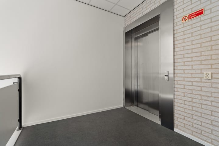 Photo 24 of Schonenburgseind 56-2