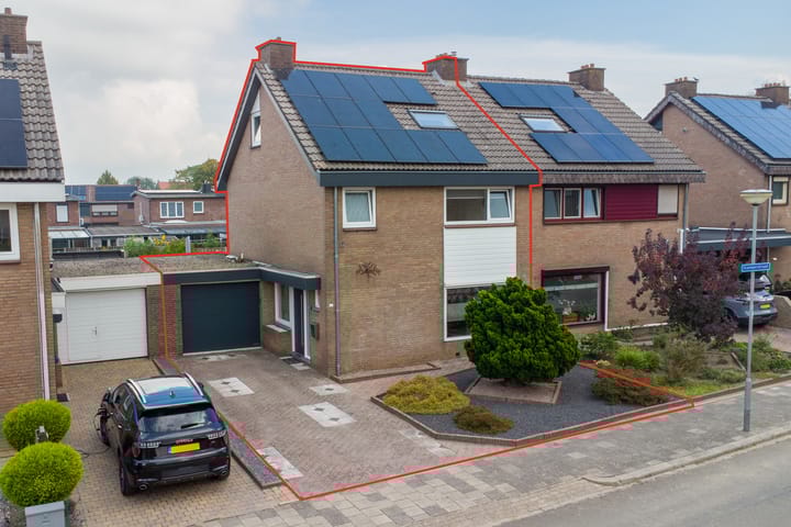 Photo 1 of Kamperstraat 12