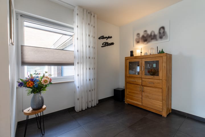 Photo 9 of Kamperstraat 12