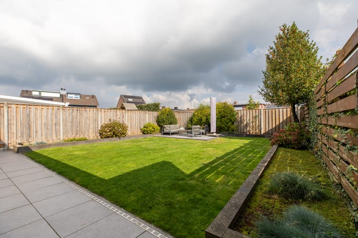 Photo 13 of Kamperstraat 12