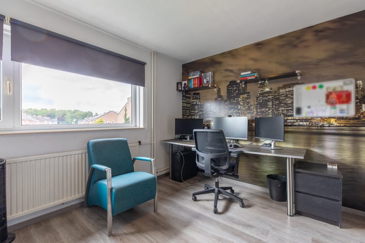 Photo 22 of Kamperstraat 12