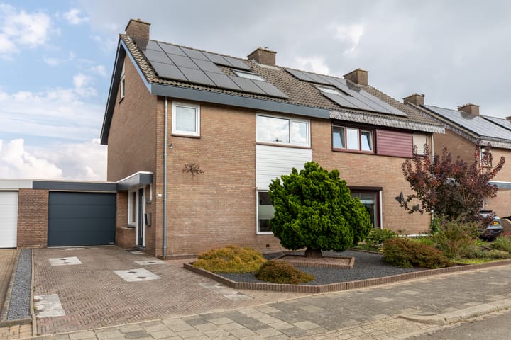 Photo 25 of Kamperstraat 12