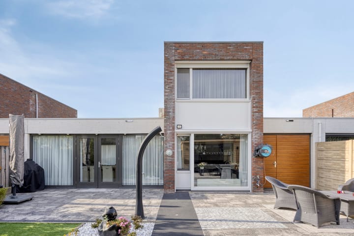 Photo 37 of Paardenbloem 5