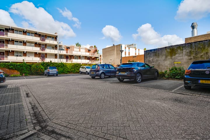 Foto 25 van Parallelweg 15